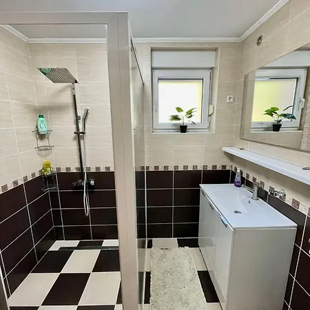 Garden House * Tuzla