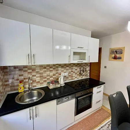 Garden House Apartment Tuzla